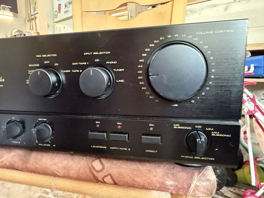 Pioneer A-656 Стерео усилвател