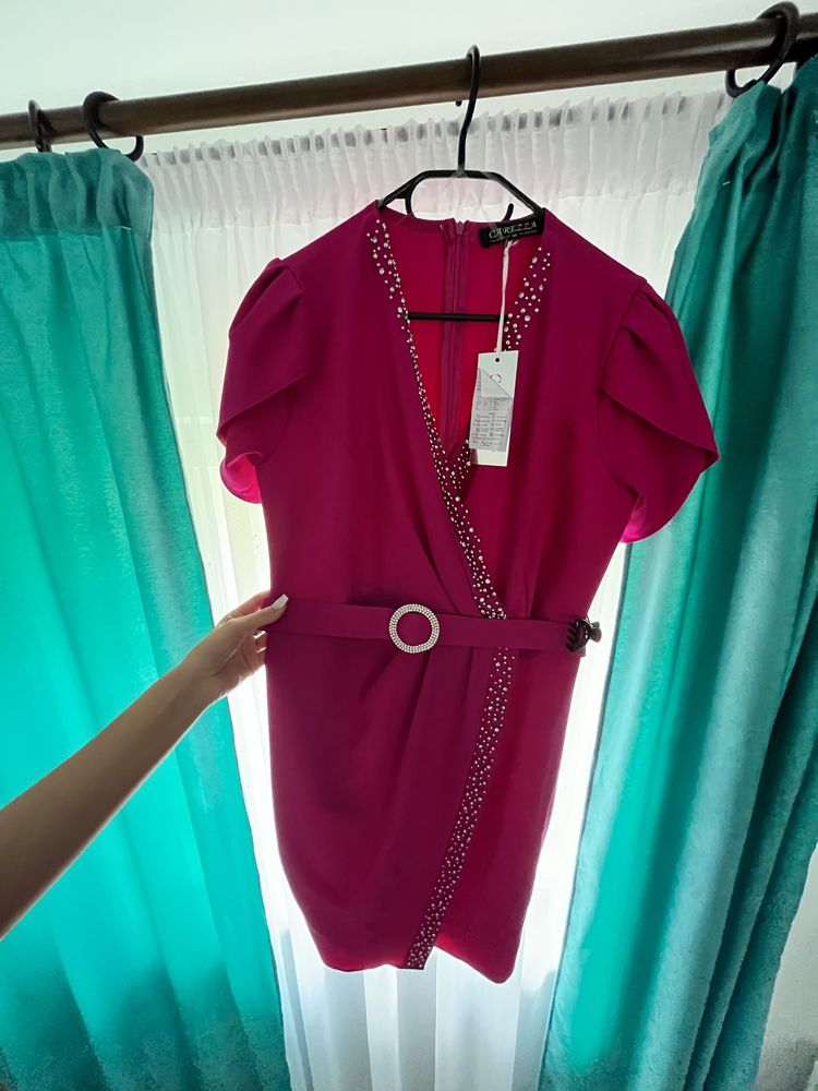 Rochie roz fucsia dama