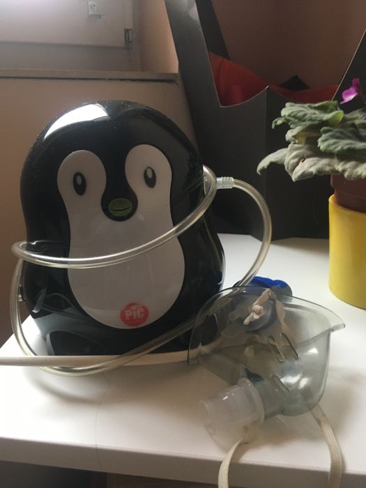 Детски инхалатор на PIC Пингвин