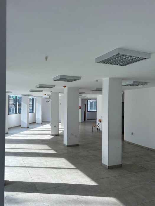 Отдавам офиси под наем