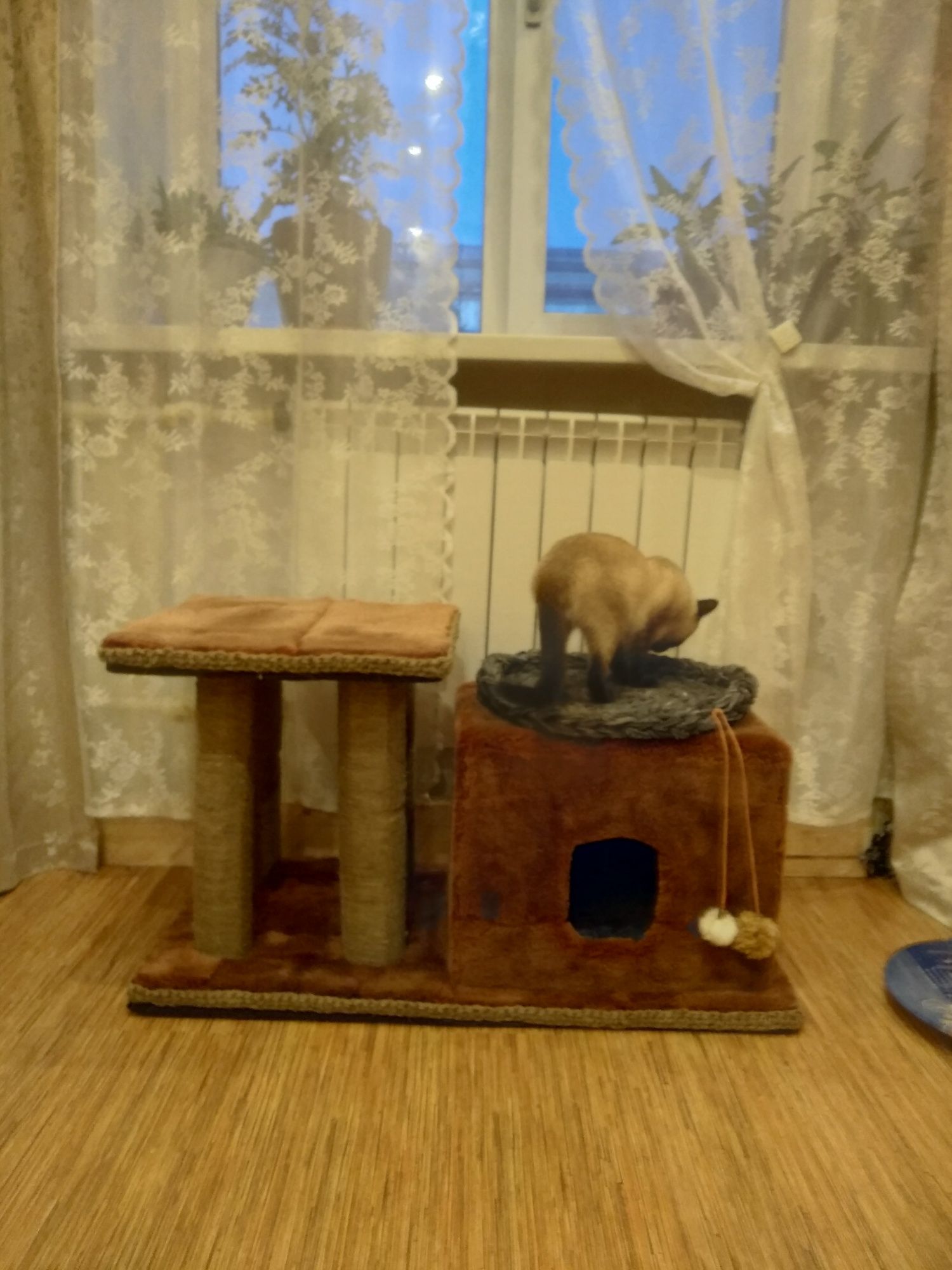 Домик для кошки .