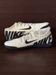 Стоножки  футболни обивки Nike Mercuria