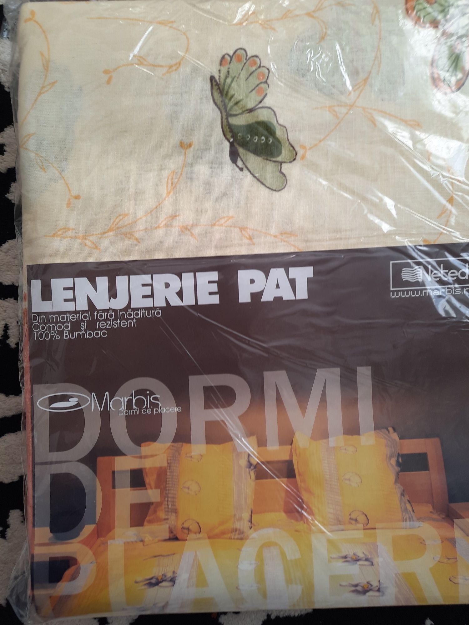 Lenjerie de pat.