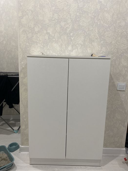 Ілетін шкаф сатылады ноп новый тұр бәрі дұрыс