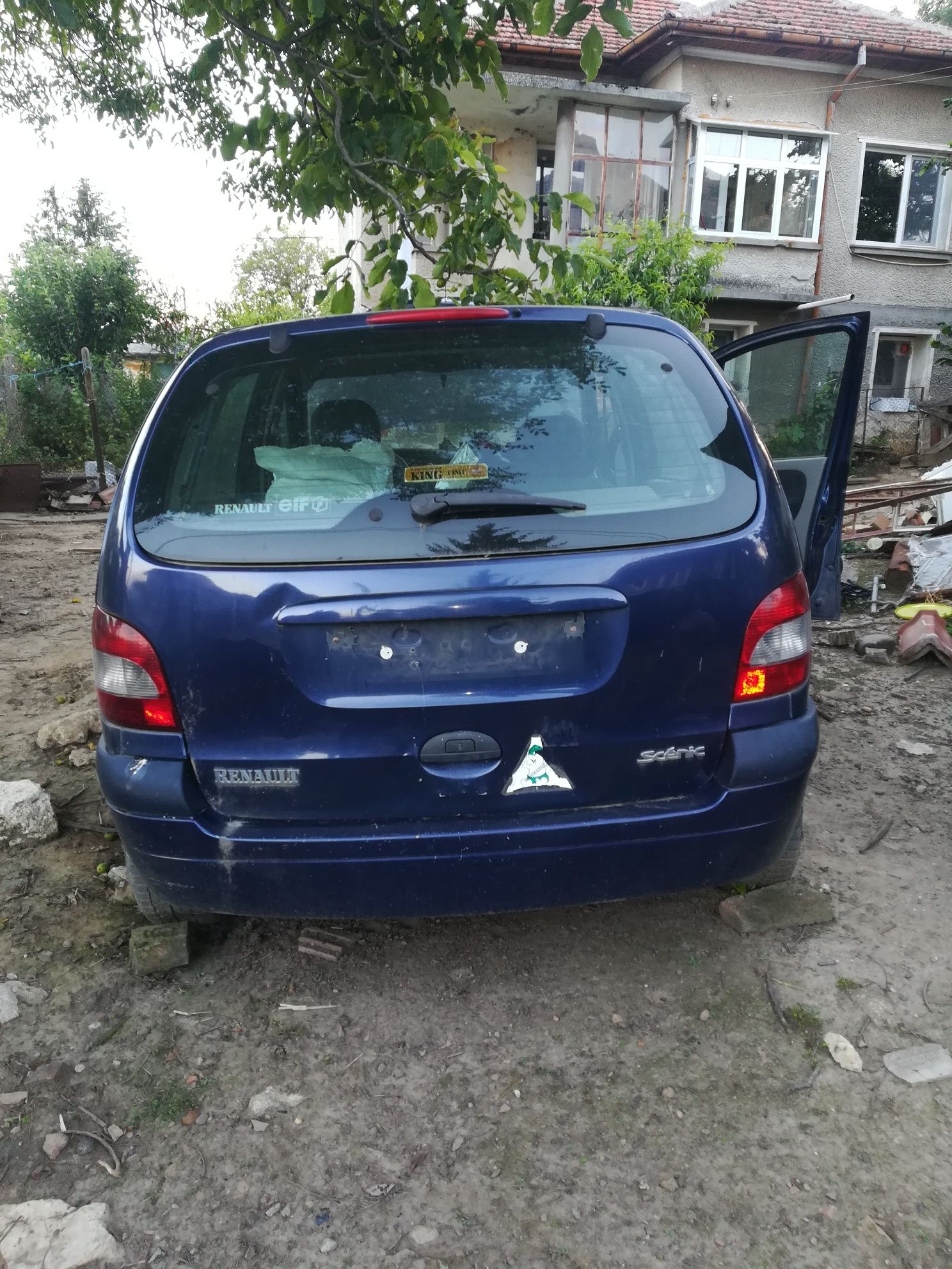 Renault Scenic / Рено Сценик на части 1.9 dci