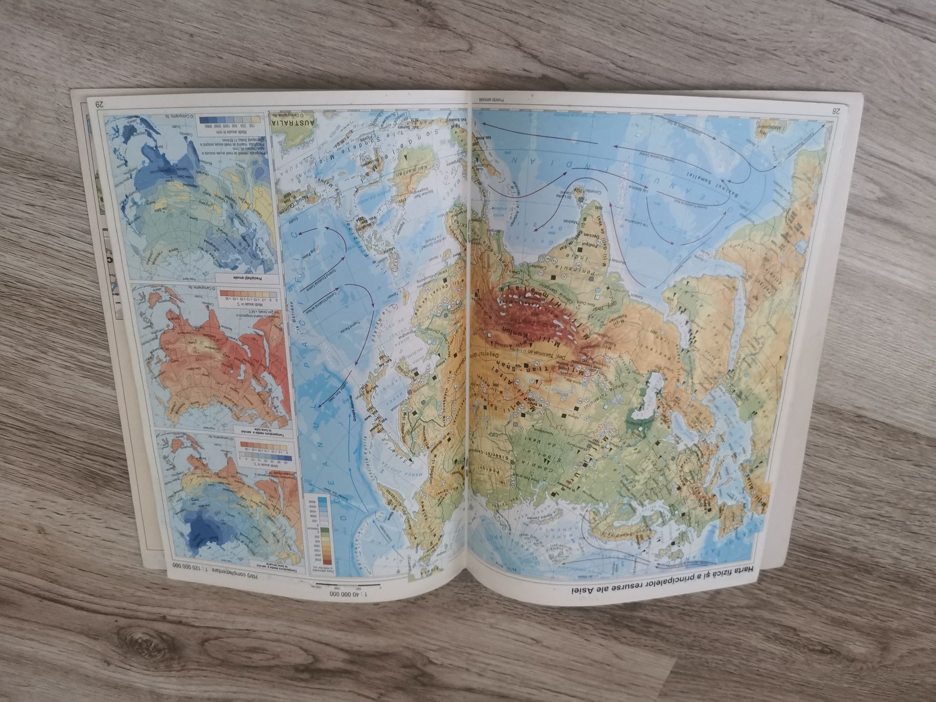 Atlas geografic scolar (Corint si Cartographia)
