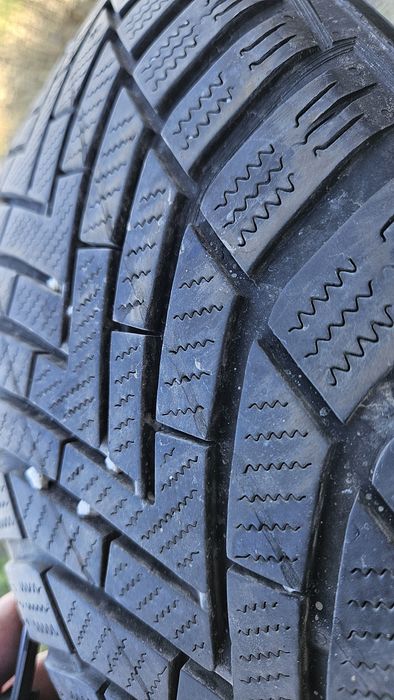 4бр гуми 205 55 16 дот 22 вредещайн