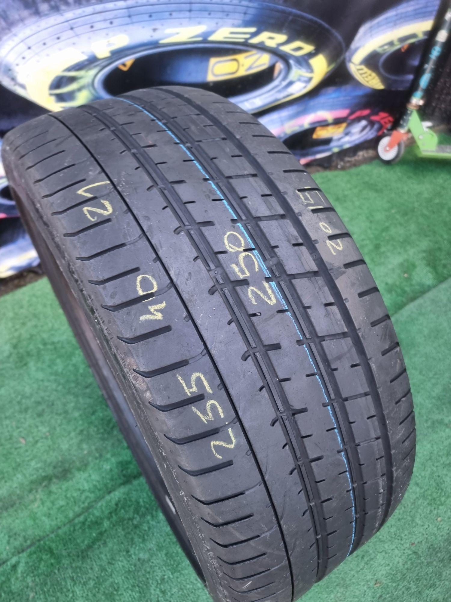 255.40.21 pirelli o buc