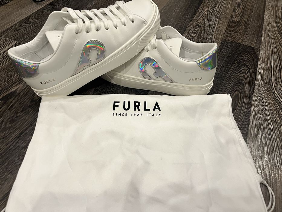 Фурла/ Furla.