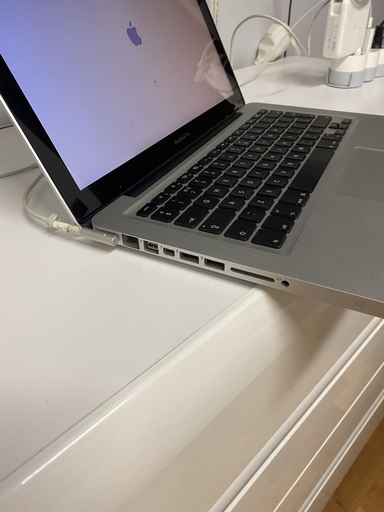 macbook pro 13,3 model a1278 i5 2011