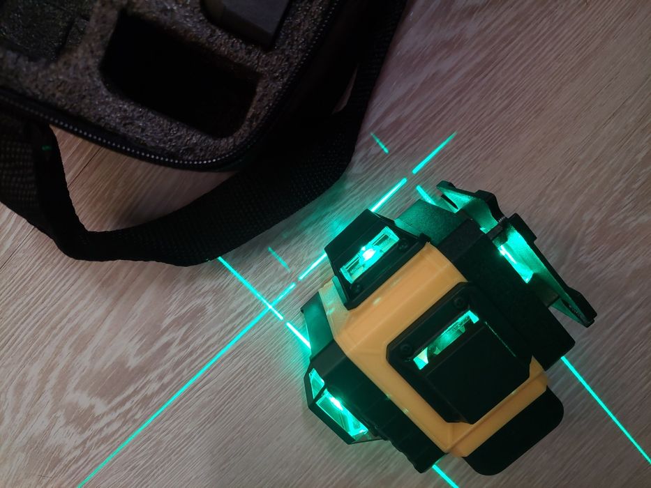 Nivela Laser 16 linii