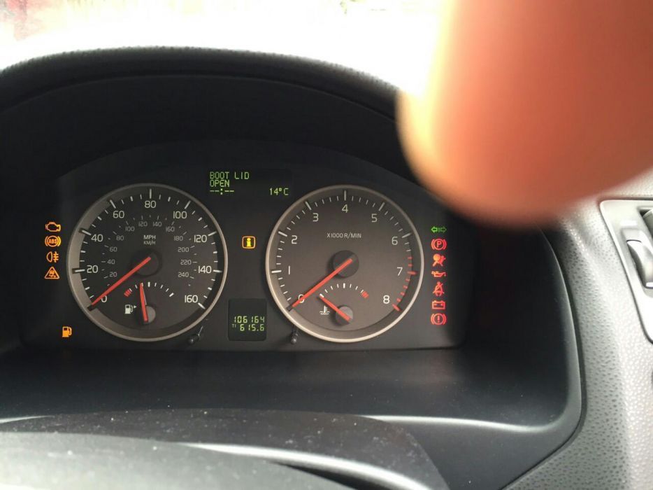 волво s40 Volvo s40 1.6 2006 г на части