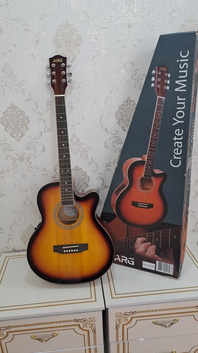 Гитара полу электронный