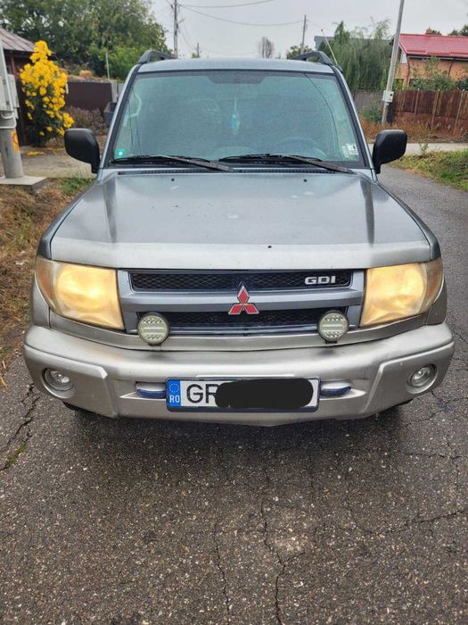 Mittsubishi Pajero PININ 4x4