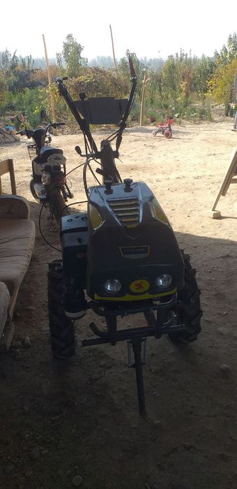 Motoblok sotiladi