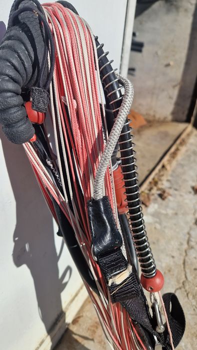 Bara control kitesurfing, kite