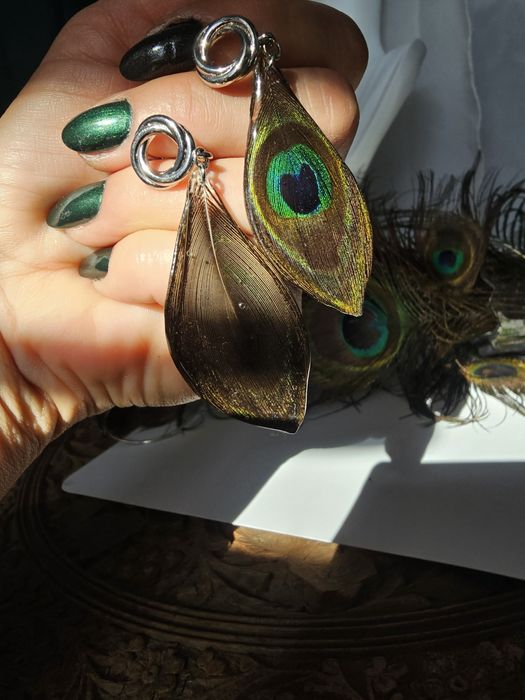 Ръчно изработени, регулируеми гривна и пръстен и обеци с паунови пера,