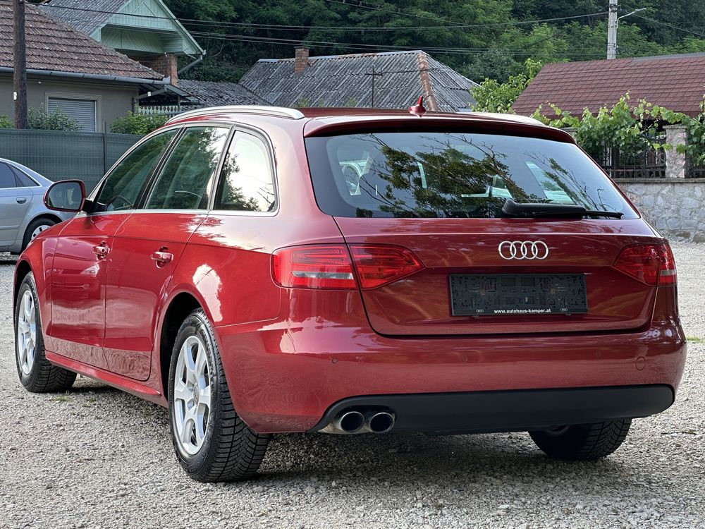 Audi A4 b8 S-Line 1.8 TFSi , Automat , E 5 / Navi Color , Bi-Xenon