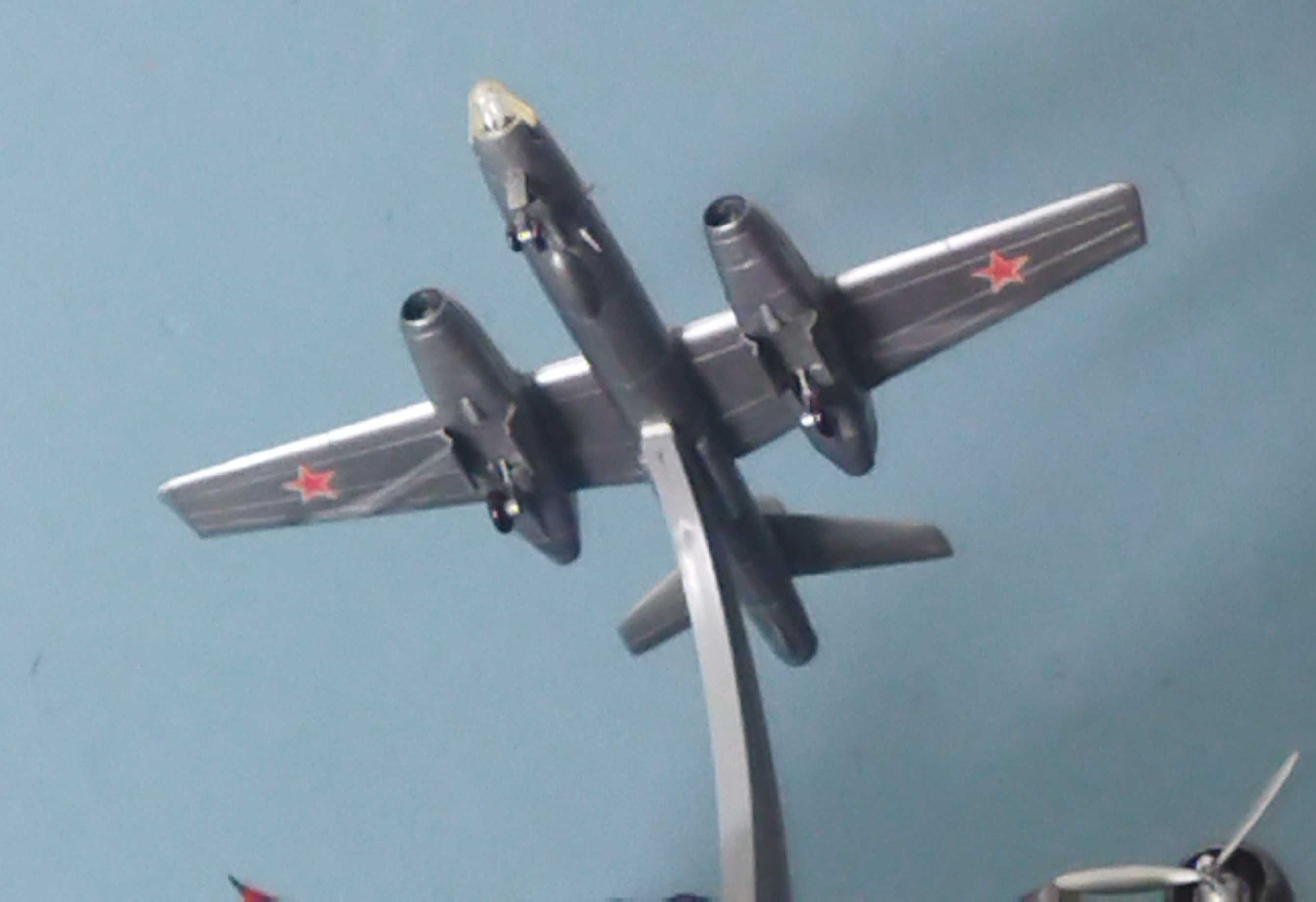 подарочная модель самолета Ил-28 пр.ГДР Раритет СССР 1980 год!