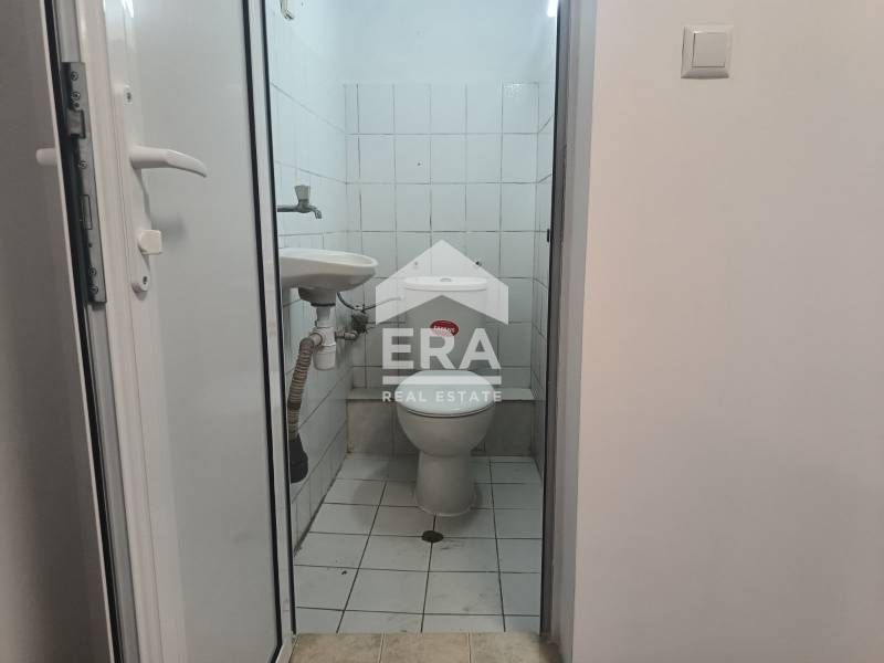 Продава се Магазин в Варна, Колхозен пазар - 55 кв.м за 1791 €/кв.м - Снимка #3