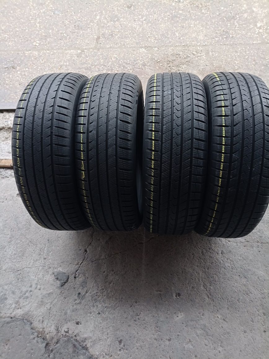 4 anvelope M+S Vredestein 225/60 R18 dot 0922