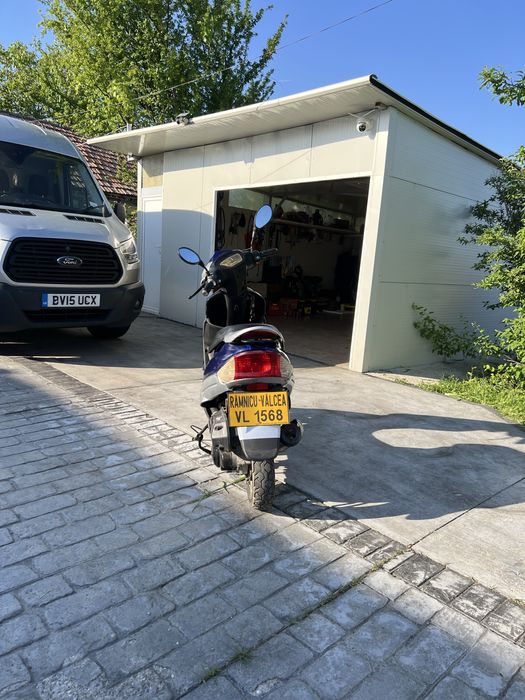 Scuter chinezesc 49cc