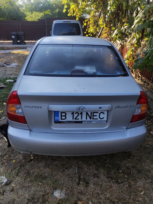 Hyundai Accent impecabil 16000 km