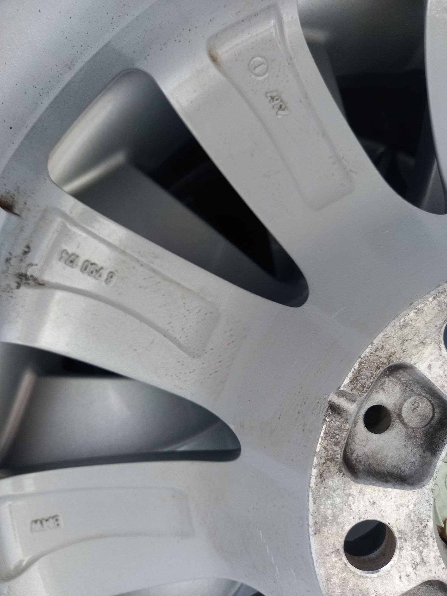 Джанти с гуми за Bmw F10/F11