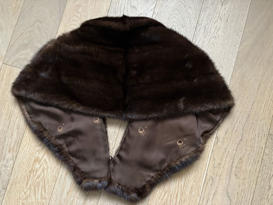 Capa din blana nurca