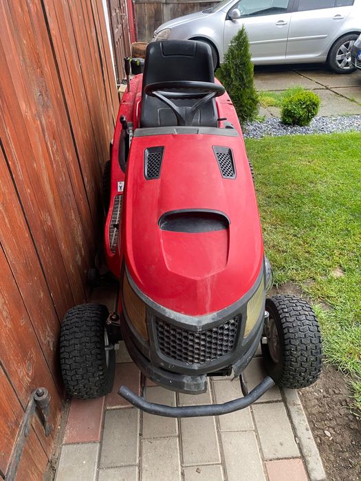 Tractor pentru gazon Maorit