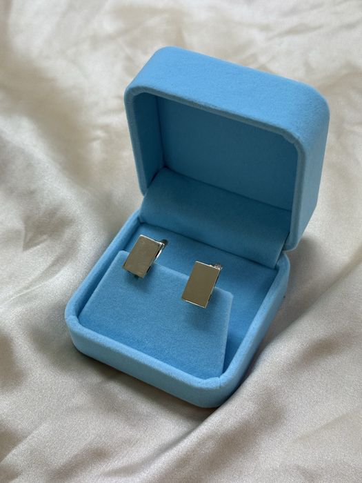 Золотые серьги желтые