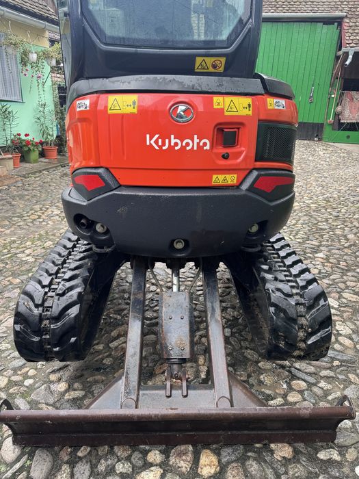 Miniexcavator Kubota u27-4 2022 ore 1940