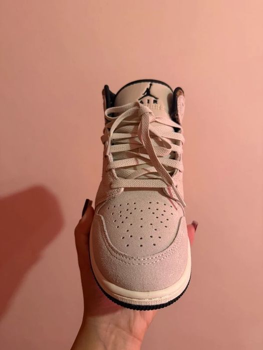 Air Jordan 1 Mid SE Brown Elephant