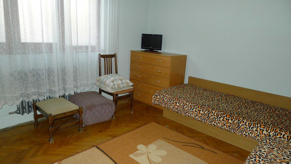 Продава се Четиристаен апартамент в София, Център - 100 кв.м за 2850 €/кв.м - Снимка #1