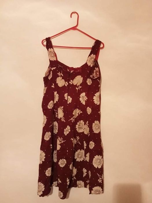 Rochie înflorată dama model deosebit