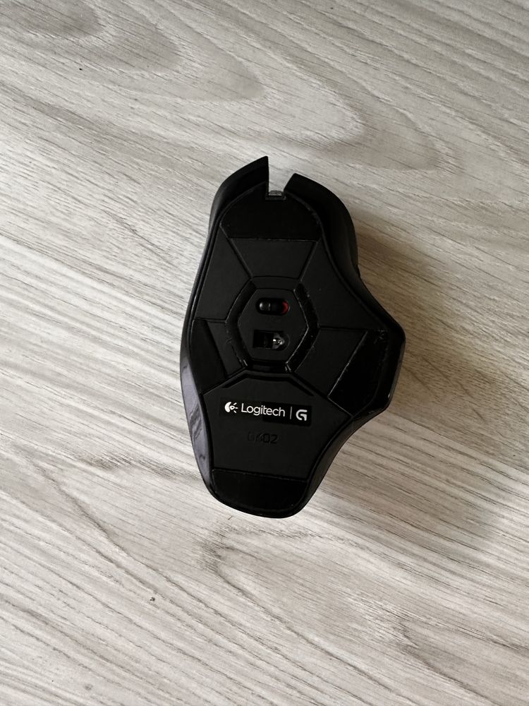 Геймърска мишка Logitech G602