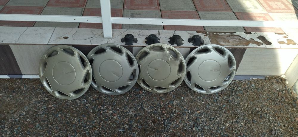 Продам колпаки Nexia