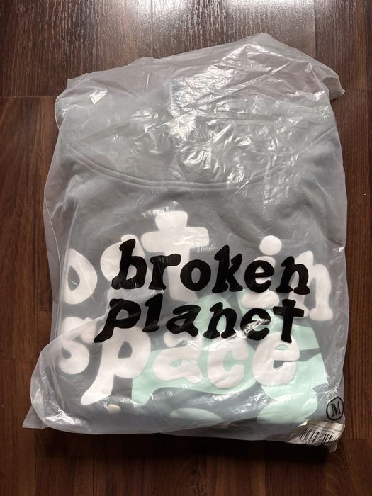 Broken Planet Lost in space горнище