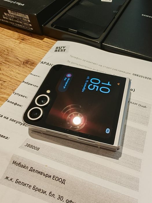 Samsung galaxy flip6