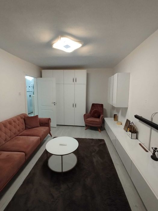 Apartament 3 camere decomandat