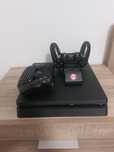 PlayStation 4, 2 controllere