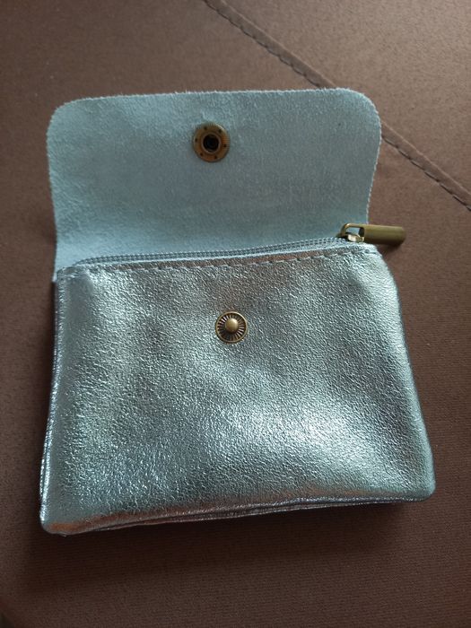 Portmoneu din piele, nou