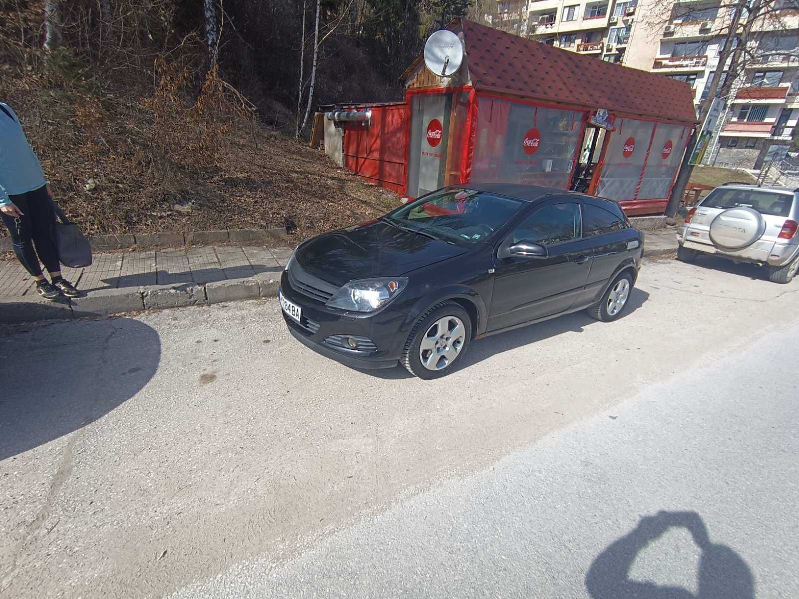 Opel Astra h GTC 1.9