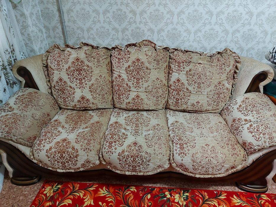 Продам  мягкий уголок хорошем состоянии