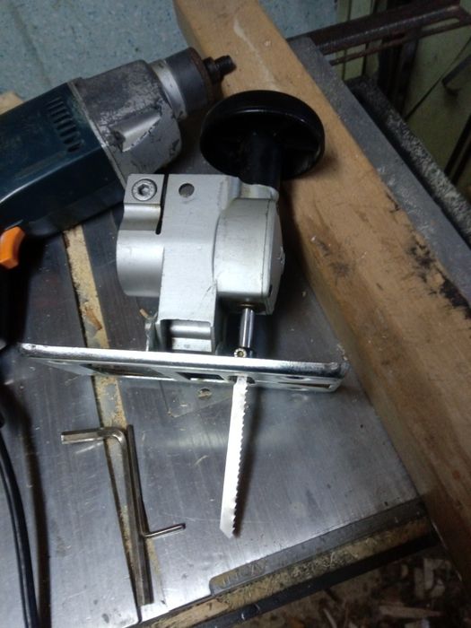 Vând set 4 piese electrice