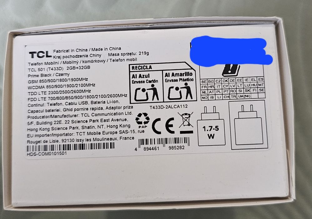 Telefon mobil TCL 501