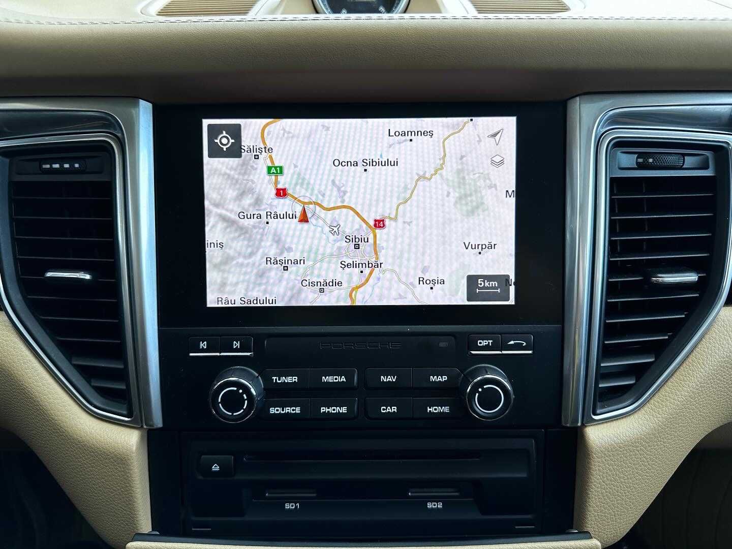 Apple CarPlay Android Auto Porsche PCM4 Cayenne Macan Harti 2024