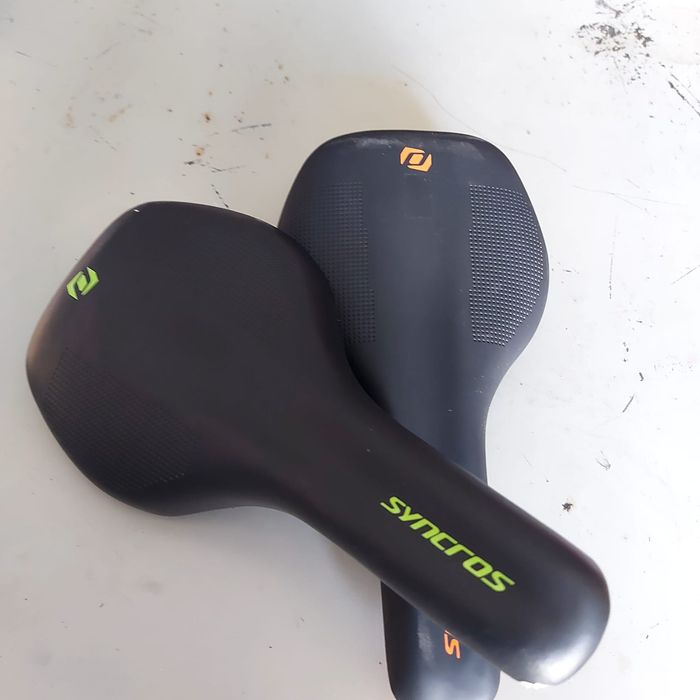 Велосипедные седло фирменное