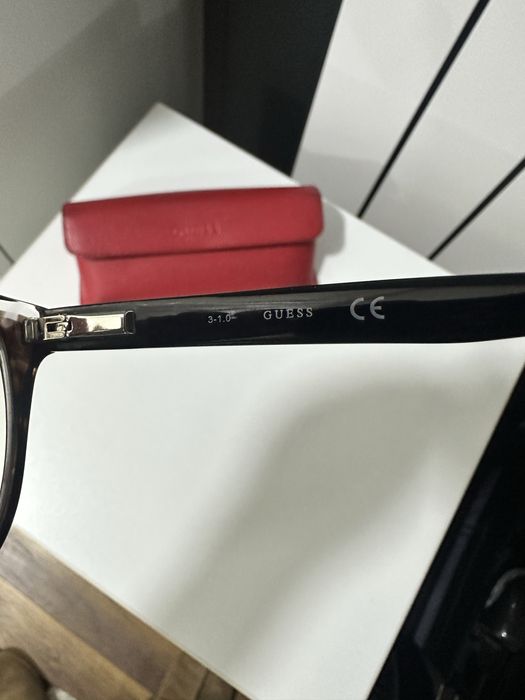 Rame Guess dama de vedere