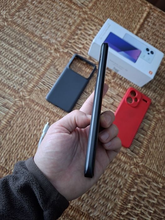 Ca Nou Xiaomi Redmi Note 13 Pro+